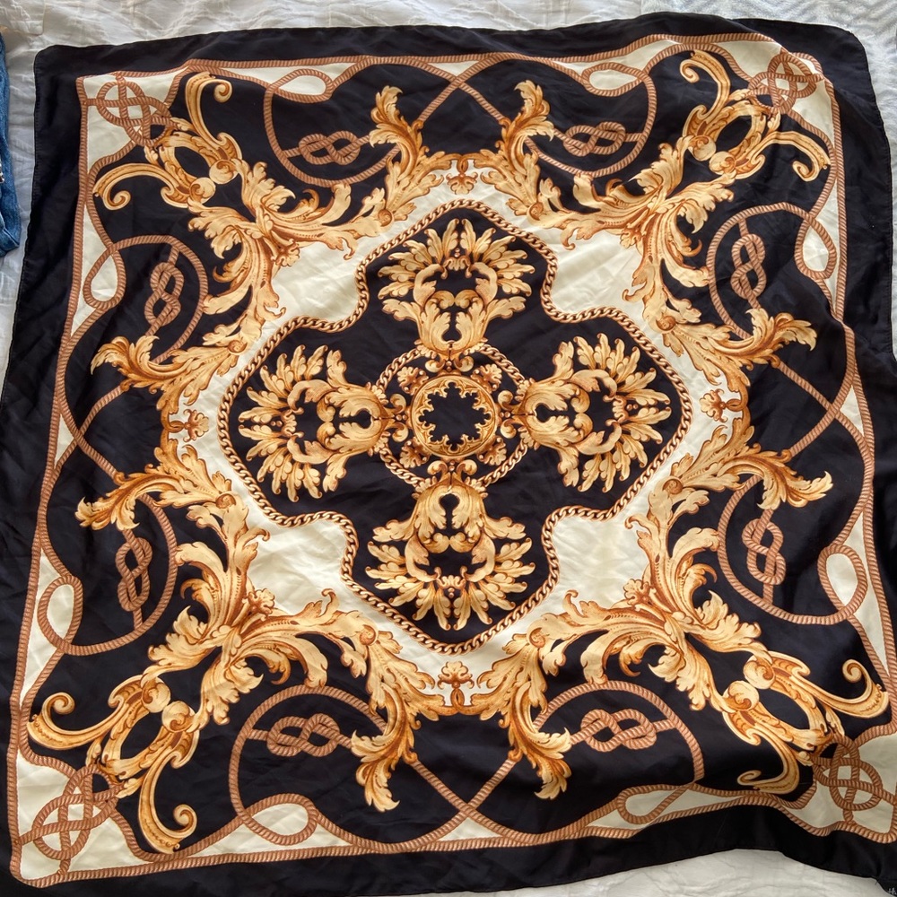 H&M SCARF/ BANDANA